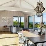 Modern With Sea View In Nordic Style Casa de Férias