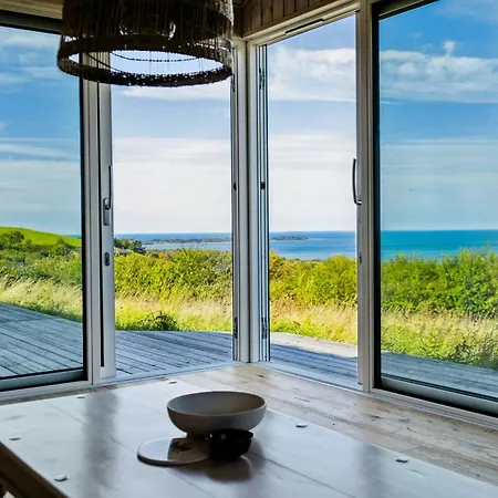 Modern With Sea View In Nordic Style Сasa de vacaciones