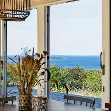 Modern With Sea View In Nordic Style Сasa de vacaciones Fårevejle